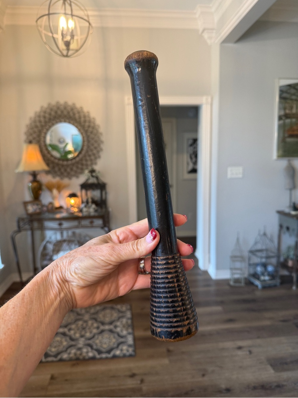 Vintage Distressed Beehive Black Wooden Industrial Bobbin - Picture 4 of 15